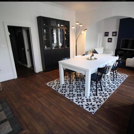 Appartement de charme en plein coeur de Nevers Buitenkant foto