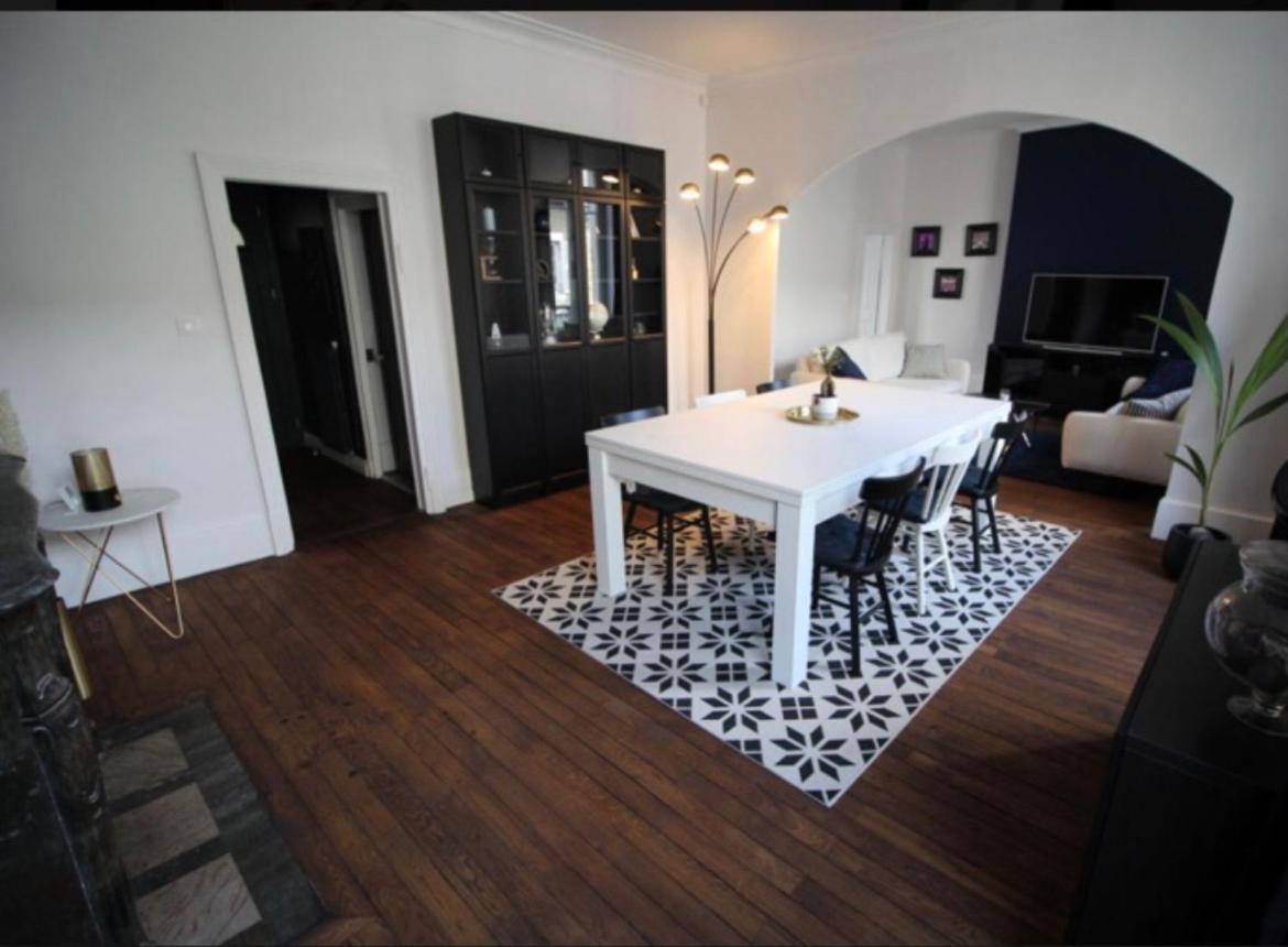 Appartement de charme en plein coeur de Nevers Buitenkant foto